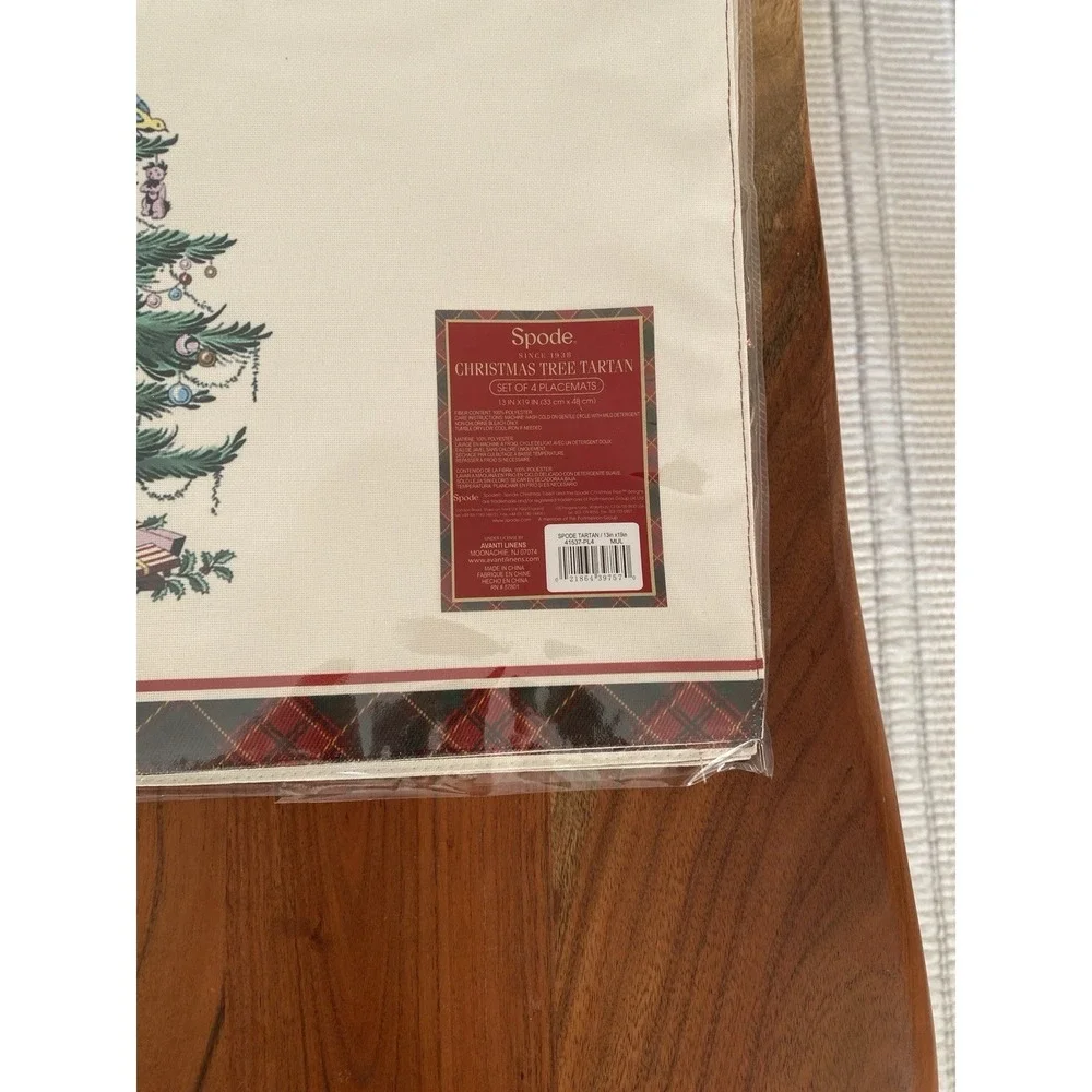 Spode Christmas Tree Tartan Plaid Trim Set Of 8 Placemats NWT 13 X 19